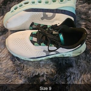 Women's Athletic Shoes in White and Mint